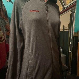 Marmot hoodie grey red lettering  size xl